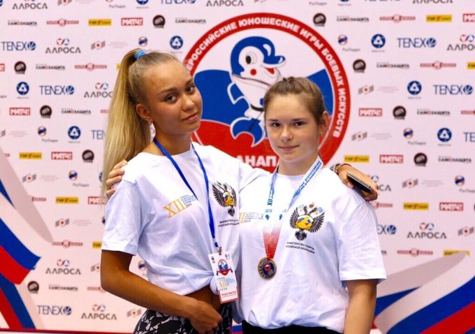 Череповецкие спортсменки успешно выступили на Всероссийских юношеские Игра боевых искусств
