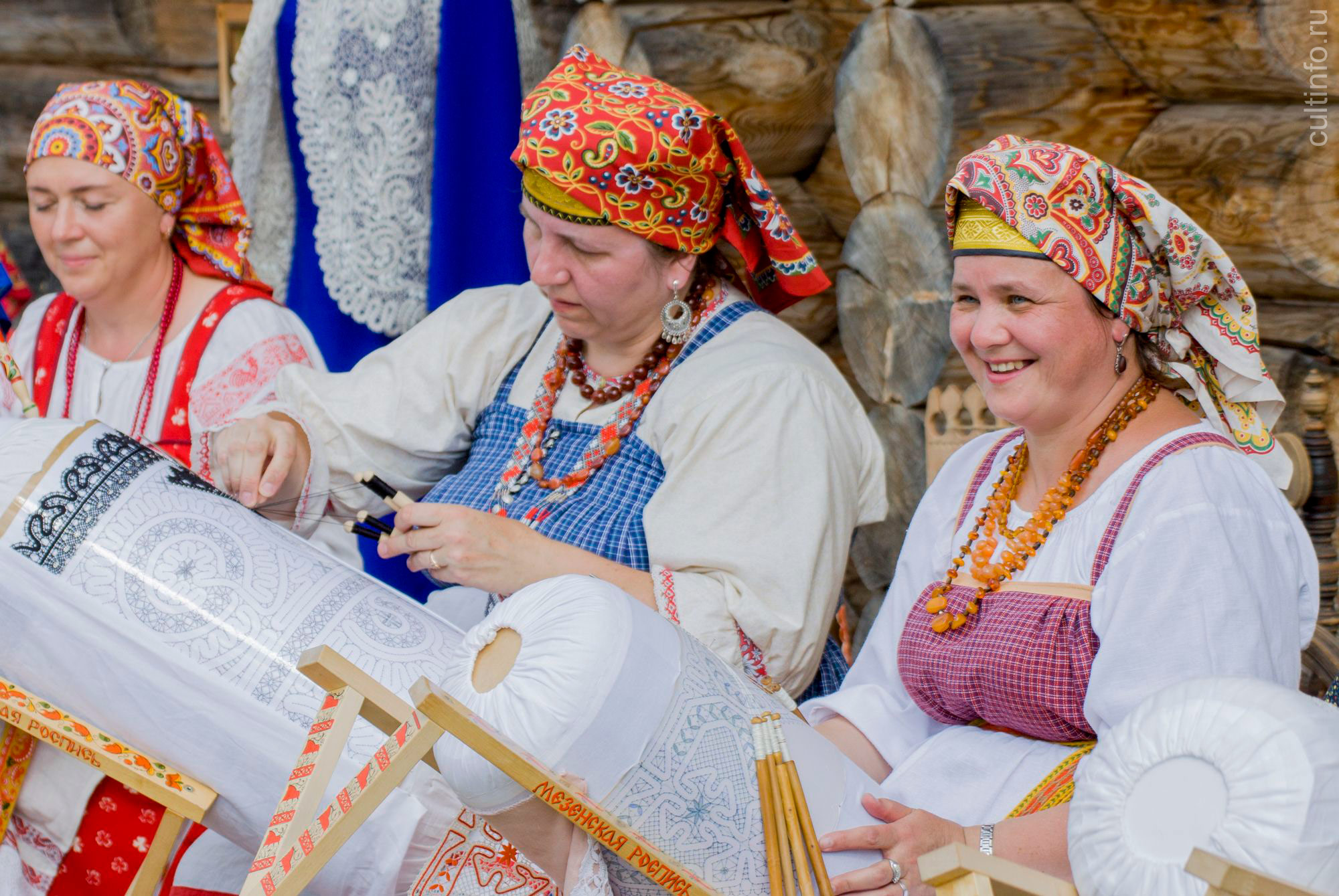Студии кружевоплетения Центра народной культуры приглашают жителей Вологды на обучение традиционному ремеслу