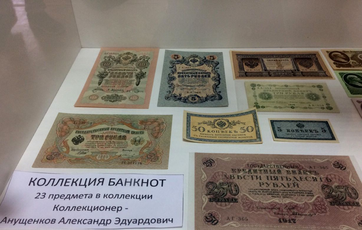 День коллекционера отметили в Бабаевском музее открытием выставки