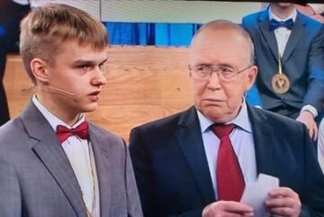 Вологодский школьник победил в полуфинале телевизионной олимпиады "Умницы и умники"