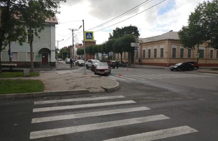 Аварийные места на дорогах в Череповце