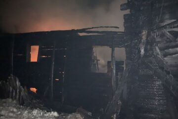 Мужчина сгорел вместе с домом в Майском поселении