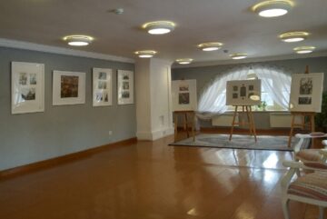 В Вологде проходит выставка «Графика архитектуры»