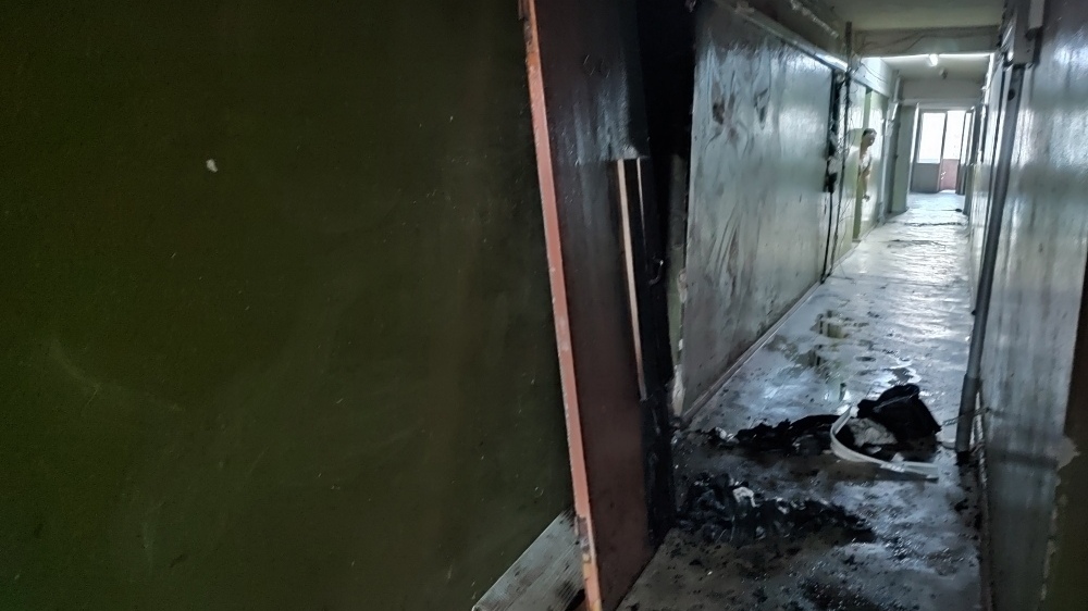 В Вологде подожгли общежитие в центре города