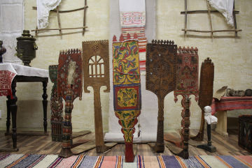 На выставку, посвященную традиционным женским ремеслам, приглашает «Резной палисад»