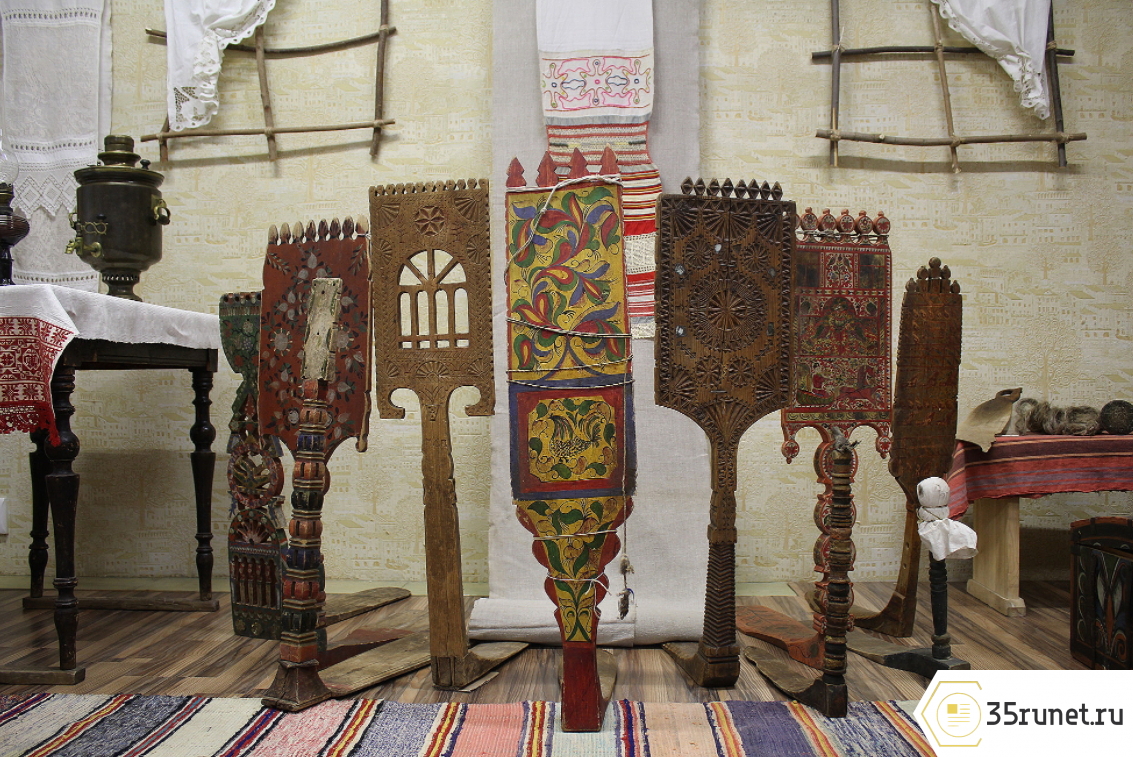 На выставку, посвященную традиционным женским ремеслам, приглашает «Резной палисад»